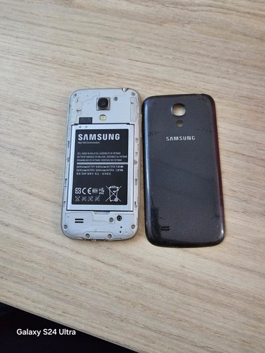 Smartfone samsung i9195 s4 - smartfone,
