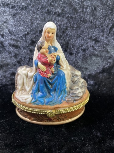 Madonna child trinket box - &,