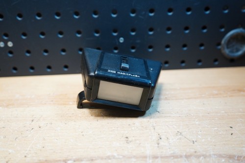 Flash elettronico vintage - (b),