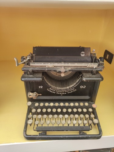Macchina scrivere vintage - da,