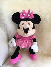 6⚜️ Plush Blanket Minnie