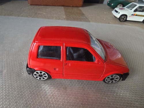 Voiture burago fiat - voiture,