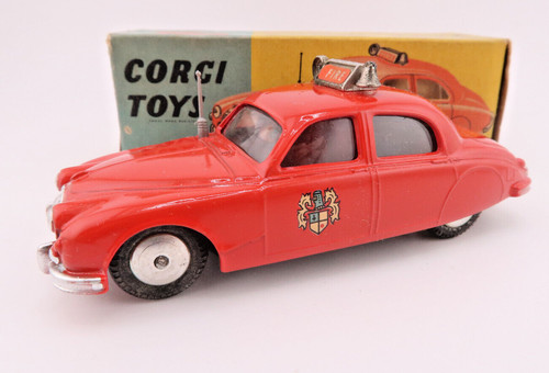 Corgi toys 213 - corgi, auto