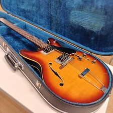 Chitarra elettrica YAMAHA
