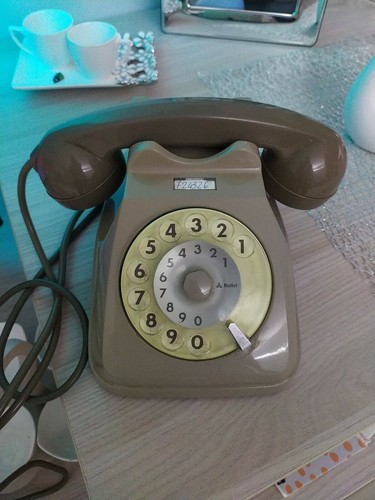 Telefono rotella vintage - a,