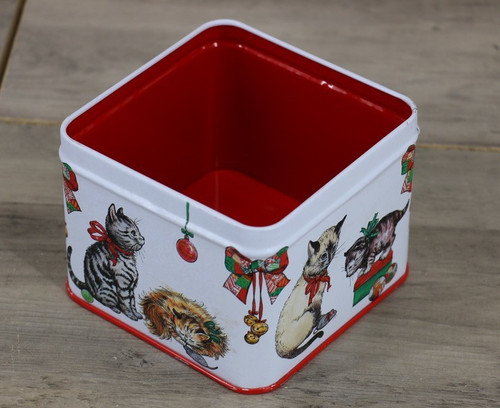 Contenitore latta gatto pressa