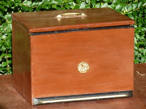 Cassa coffre legno parati - in,
