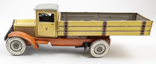 Vecchio camion ribaltabile - vecchio, camion/ribaltabile