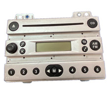 STEREO AUTORADIO FORD FIESTA