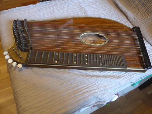 Trade mark framus cetra - trade,