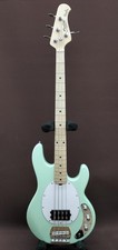 STERLING BY MUSICMAN STINGRAY