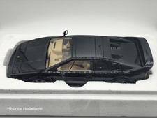 Lotus Esprit V8 Nero 1:18 AutoArt In Box