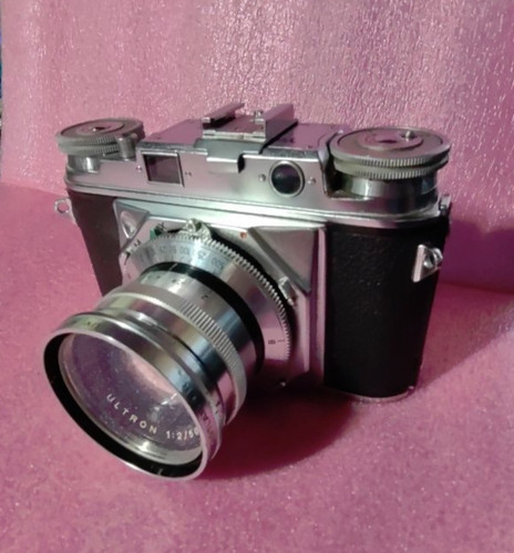Voigtlander prominent con - voigtlander,