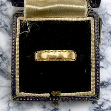 Anello a fascia infinito