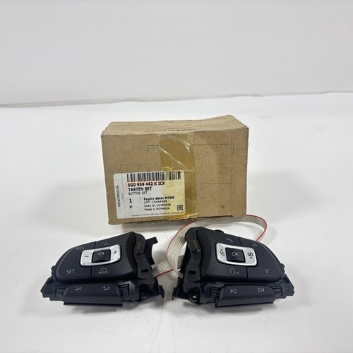 Nuovo set pulsanti volante