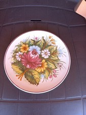 piatto da parete nuovo