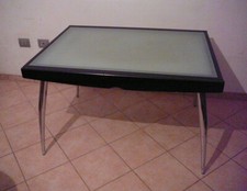 Tavolo Calligaris nero/vetro temperato allungabile (120/240 cm) gambe cromate.