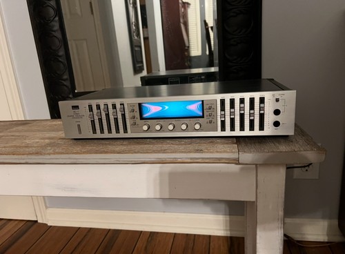 Console equalizzatore grafico