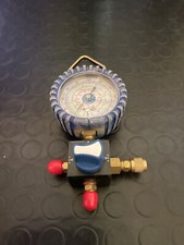 Manometri analogici indipendenti di bassa e alta pressione Gruppo manometrico