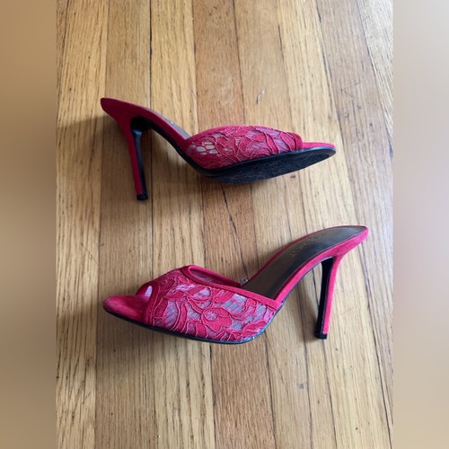 Tacchi pizzo rosso vintage - in,