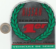 AUTOCOLLANTS . Automobile