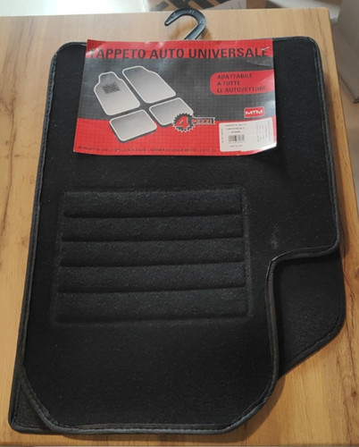 Set tappetini auto - 4,