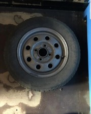 Ford fiesta escort courrier 13" cerchio ferro ruota gomma pneumatico epoca