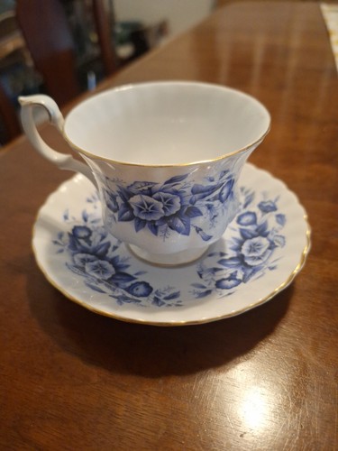 Royal albert bone china - albert,