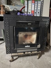 Stufa a pellet Ravelli modello 500