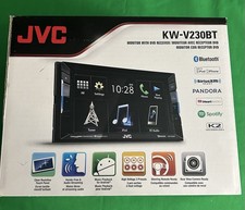 Monitor JVC con ricevitore DVD
