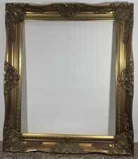 Cadre ancien 12F doré style