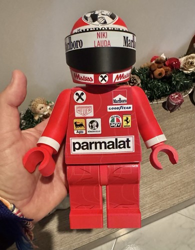 Minifigure figure 24 - f1,