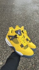 jordan 4 Lightning (2021)