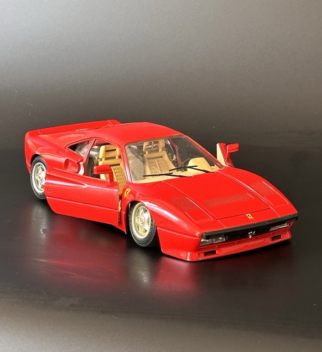 Ferrari gto 1984 bburago - ferrari,