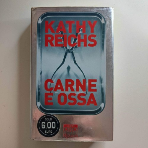 Kathy reichs carne ossa - -,