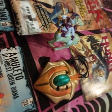 PERSONAGGIO CON 2 CARDS FOREST