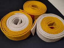 1x CINTURA BIANCA, 2x Cinture Bianco/Nere Karate