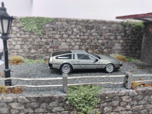 Dmc 12 delorean - mj, 1:64