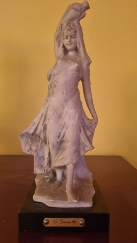 Statua scultura donna vera - statua,