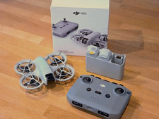 DJI Neo Combo Fly More, drone UHD 4K, con RC-N3 e 3 batterie - IN GARANZIA