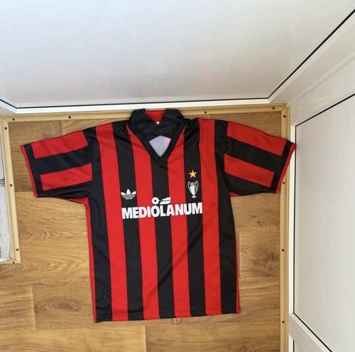 Milan 1990 1991 home football - 1991,