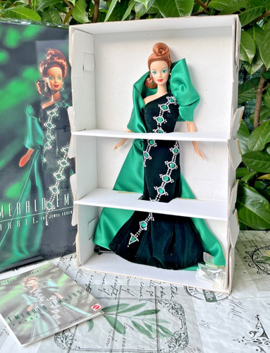 Barbie emerald embers - barbie,