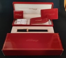 STILOGRAFICA S.T. DUPONT MONTPARNASSE IN LACCA CINESE NERA CON PENNINO ORO 750