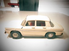 JOUSTRA RENAULT R 8  -