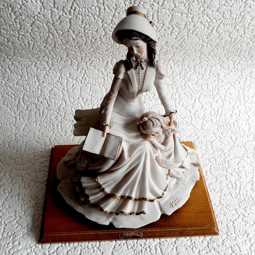 Figurina vintage capodimonte - vintage,