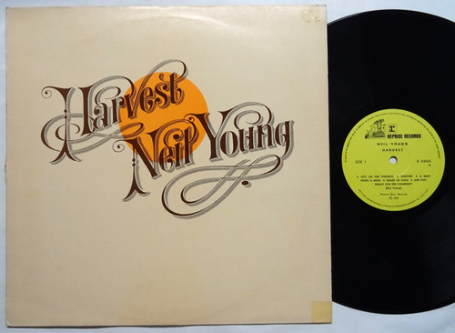 Neil young harvest vinyl - neil,