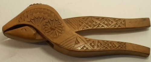 Schiaccianoci legno - in,