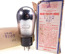 1702 philips radio - 1702,