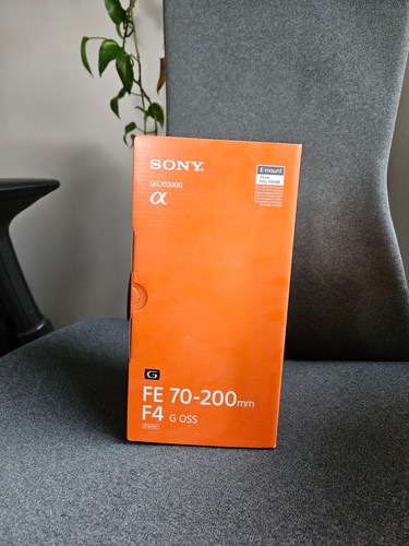 Sony 200mm f4 g - fe,