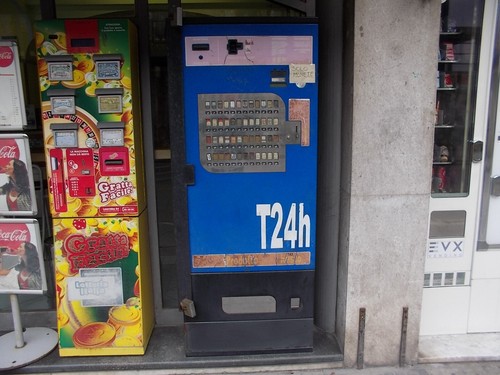 Distributore automatico - distributore,